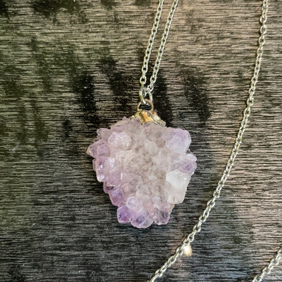 Anthropologie Stone Necklace - Picture 2 of 3